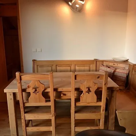 Le Bardot - B6 Apartment
